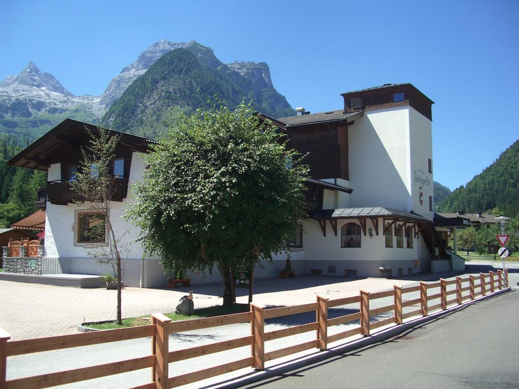 Salzburgerhof Jugend- Und Familienhotel ローファー エクステリア 写真