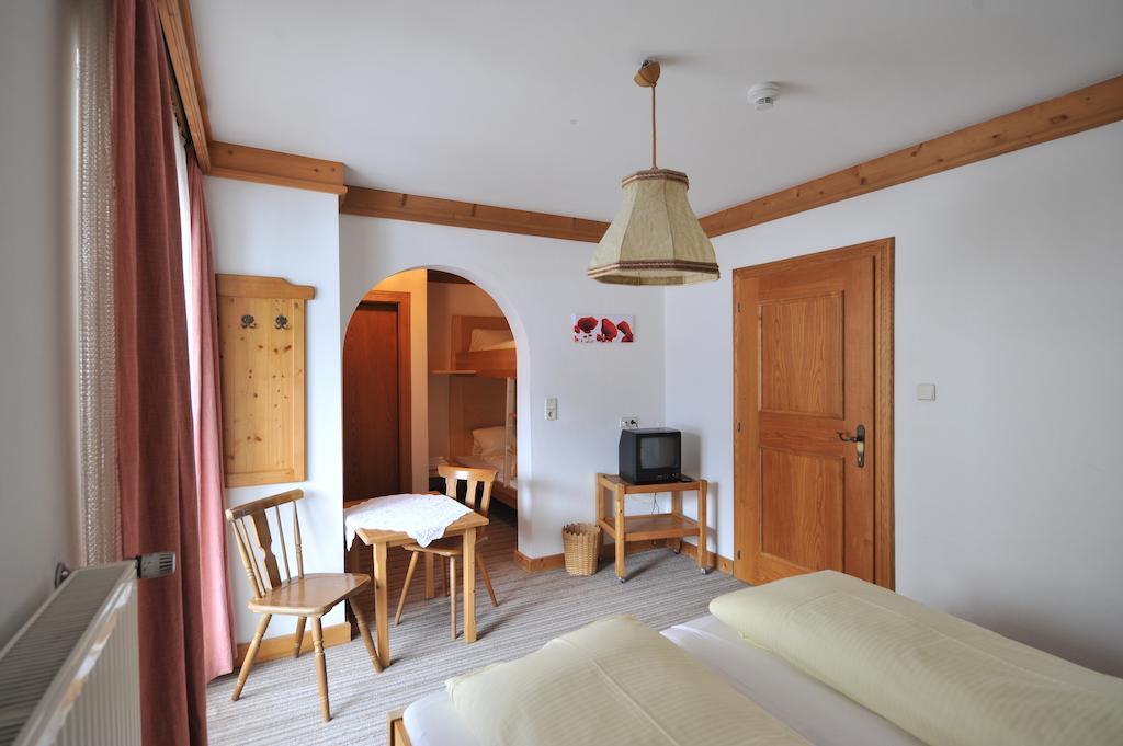 Salzburgerhof Jugend- Und Familienhotel ローファー 部屋 写真